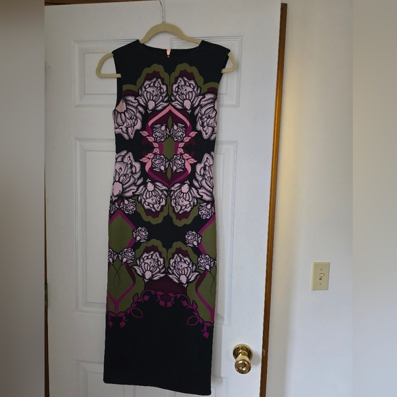 Ted Baker London Zyta Navy Blue Tapestry Floral Sleeveless Sheath Dress Sz 4 - Picture 1 of 6